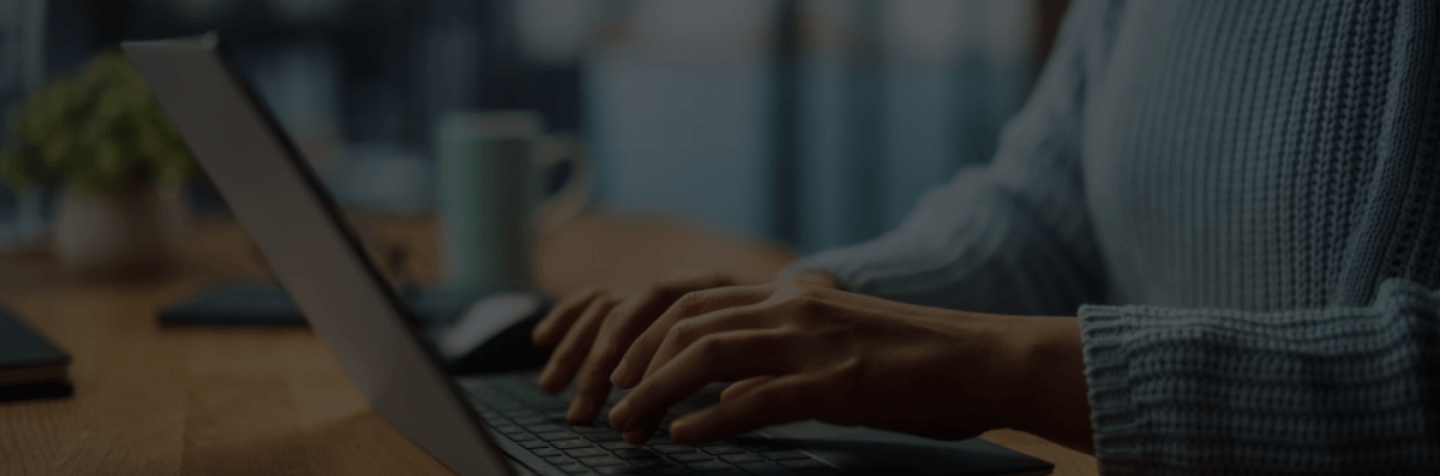 person that type on a laptop